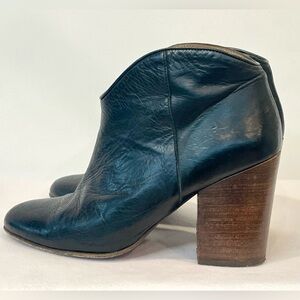 Castañer Leather Ankle Boots, block heel, arched top, blk, s35, (fits like 6)GUC